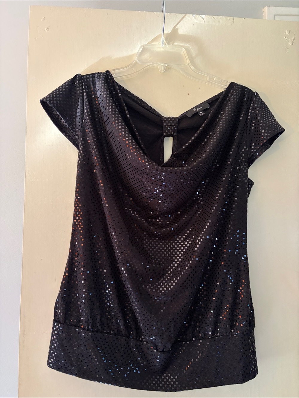 Express Black Sequin Draped Short-Sleeve Top keyhole back